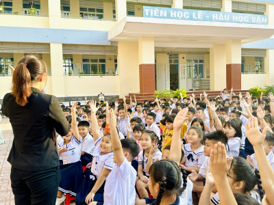 Trường Tiểu học Kim Đồng tổ chức sân chơi Tiếng Anh dành cho thiếu nhi năm học 2023-2024
