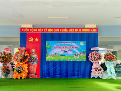 Trường Tiểu học Kim Đồng nhận Quyết định công nhận Thư viện đạt tiêu chuẩn mức độ 1