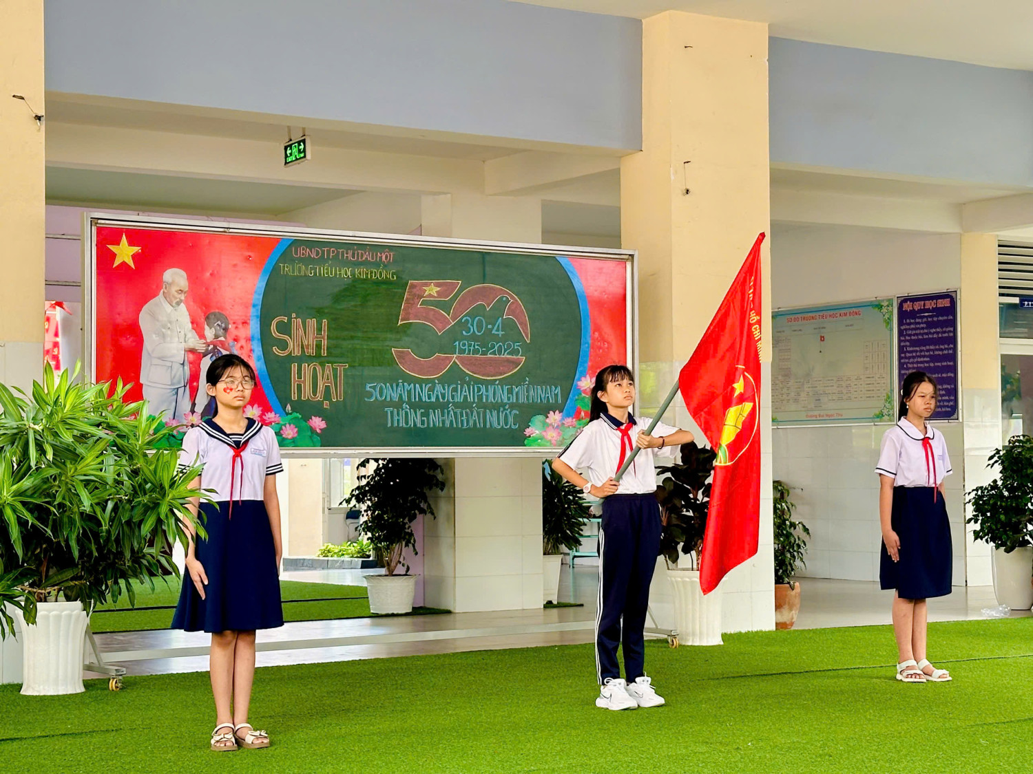 Trường Tiểu học Kim Đồng sôi nổi hưởng ứng kỉ niệm 50 năm Giải phóng miền Nam, thống nhất đất nước